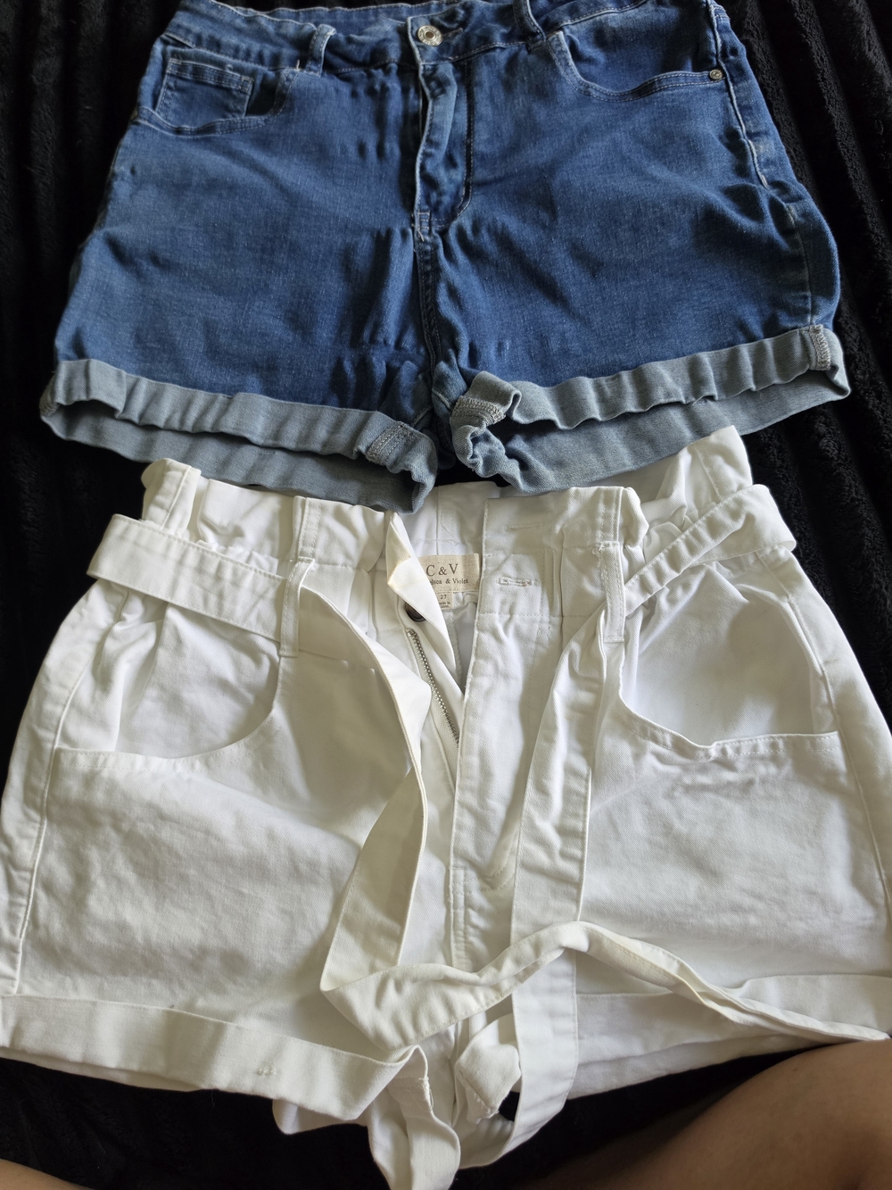 Chelsea & Violet White and Tan Labeled High-Rise Shorts
